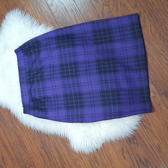 Y2K Plaid Midi Black and purple Pencil Skirt - Picture 2 of 3
